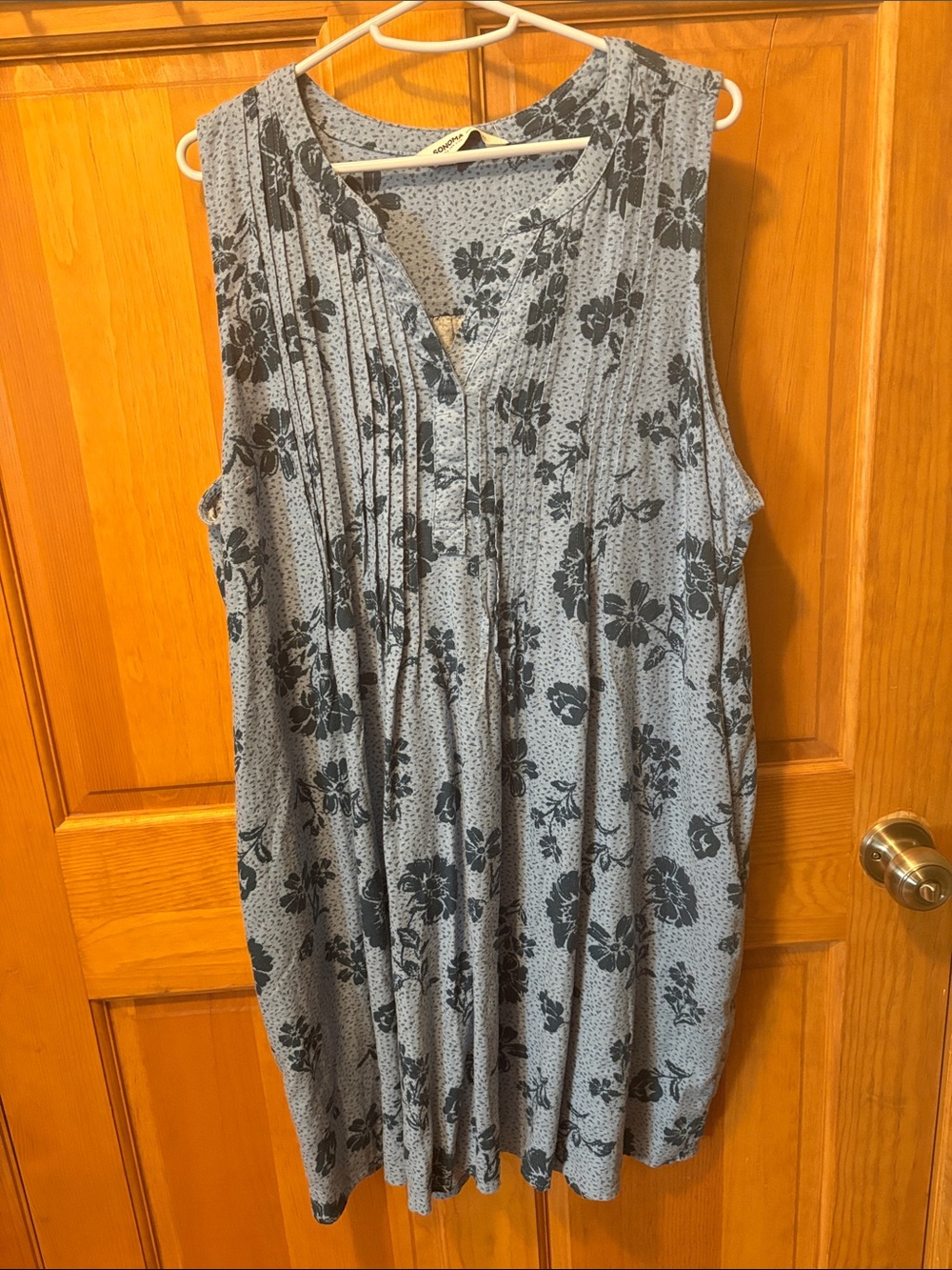 Sonoma Dusty Blue Sleeveless Floral Pintuck Tunic